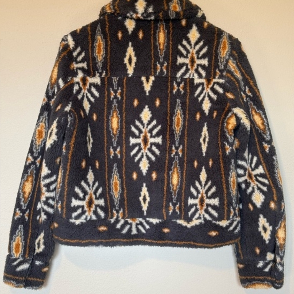 Band of Gypsies Women’s Harvest Moon Sherpa Jacket in Black Salt, Size Medium - Picture 2 of 8